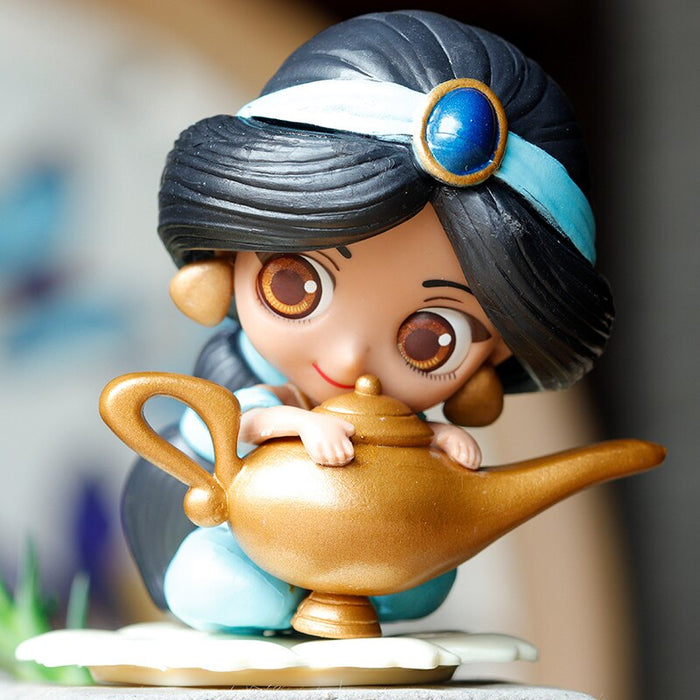 Disney Alice in Wonderland Action Figure Model Anime Mini Decoration